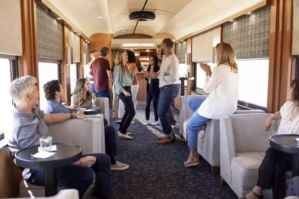 the rocky mountaineer luxury train